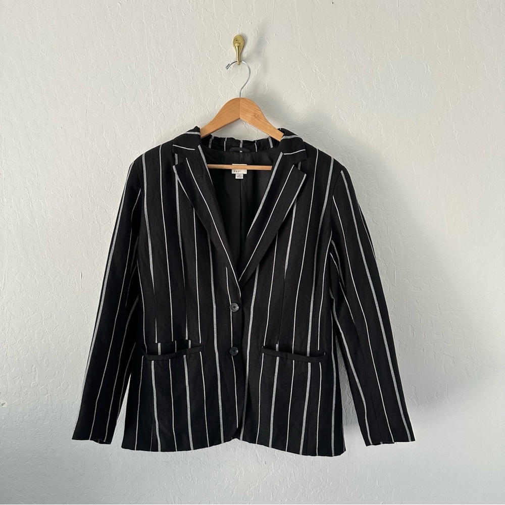A New Day Classic Black Blazer